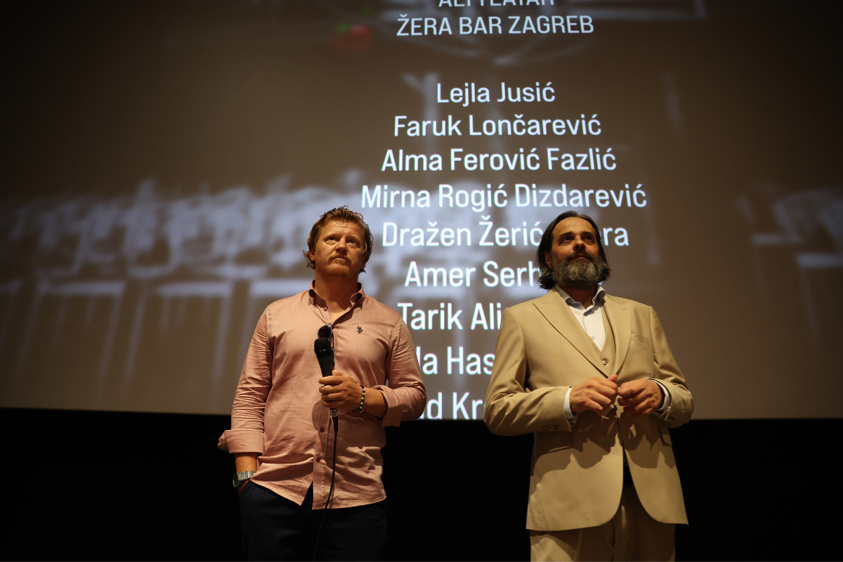 Cover 23